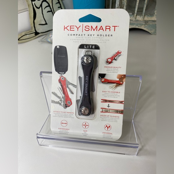 Smart Key Fob Holder - Picture 1 of 4